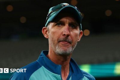 Jason Gillespie calls Pakistan head coach Aaqib Javed ‘a clown’