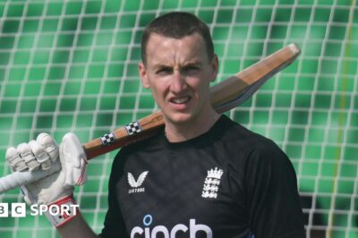 Harry Brook: England batter withdraws from 2025 IPL